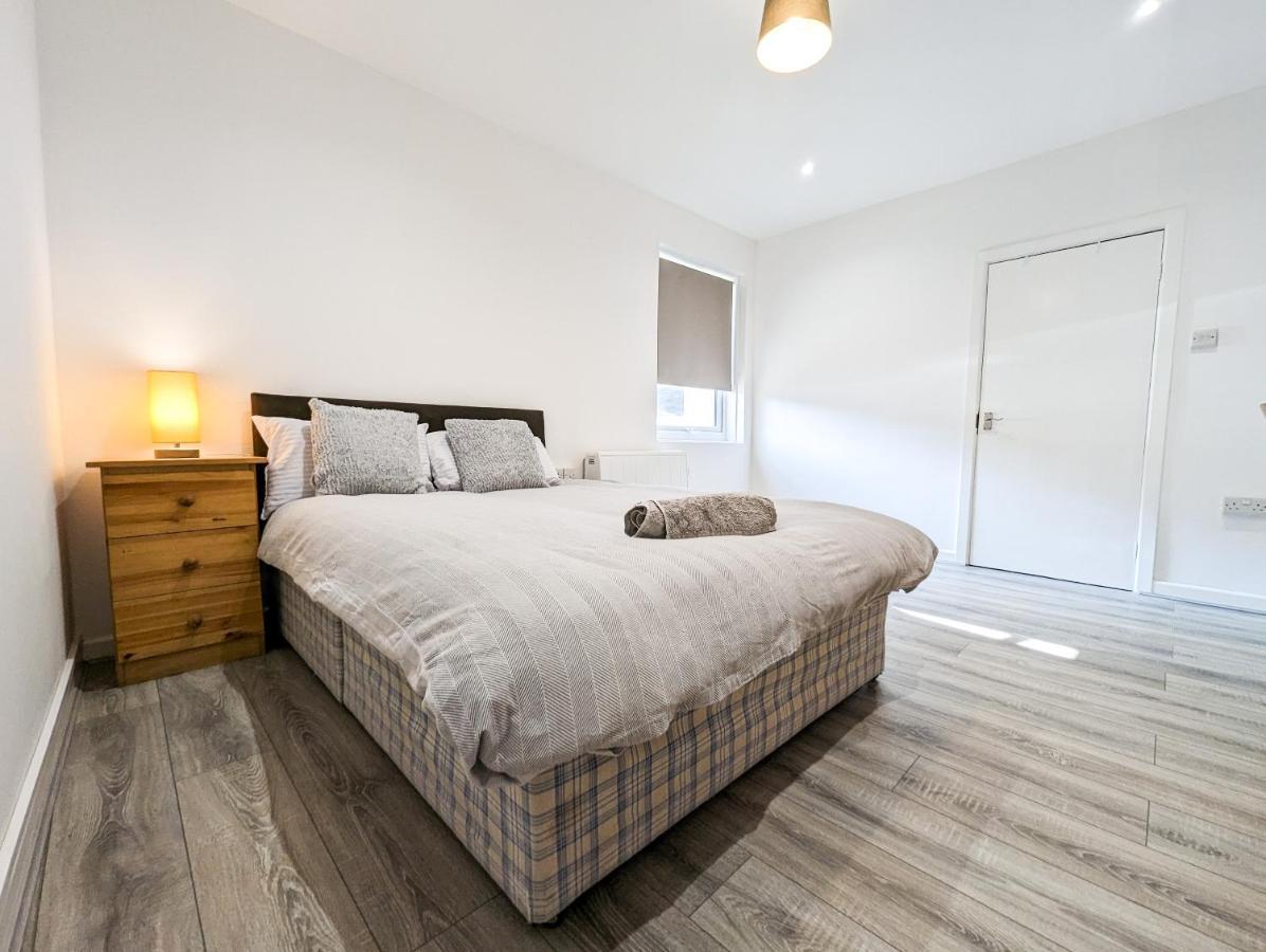 Cozy Central Apartments - With Private Kitchens & Bathrooms Portsmouth Ngoại thất bức ảnh